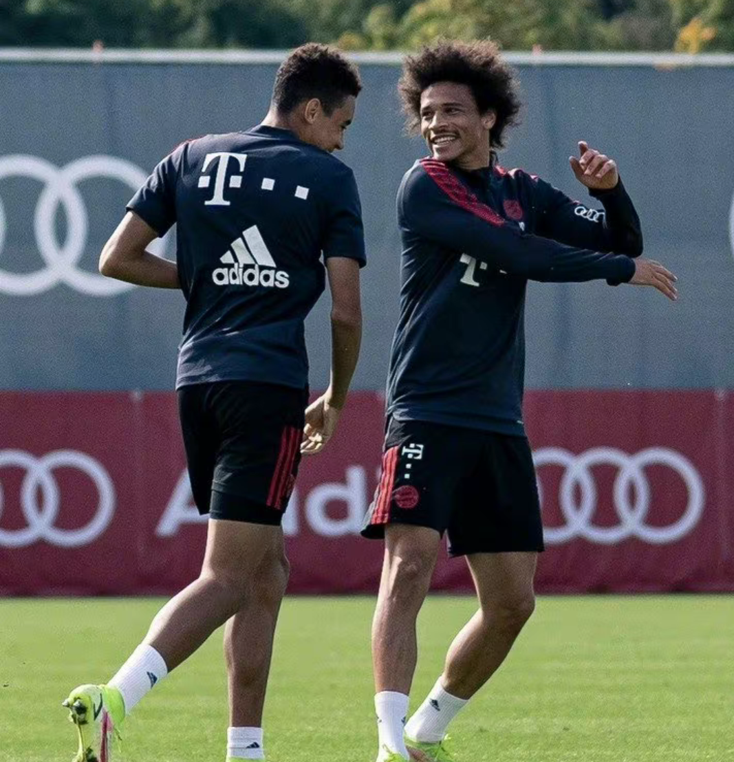 拜仁慕尼黑备战国内外对手,士气高昂的简单介绍 拜仁慕尼黑备战国内外对手,士气高昂的简单介绍