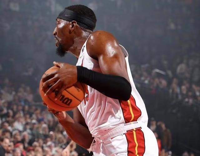 关于开拓者客场逆转热火,继续保持上升势头的信息 关于开拓者客场逆转热火,继续保持上升势头的信息