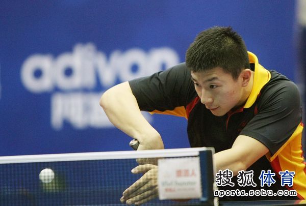 波兰队横扫葡萄牙队,马龙高光表现 波兰队横扫葡萄牙队,马龙高光表现