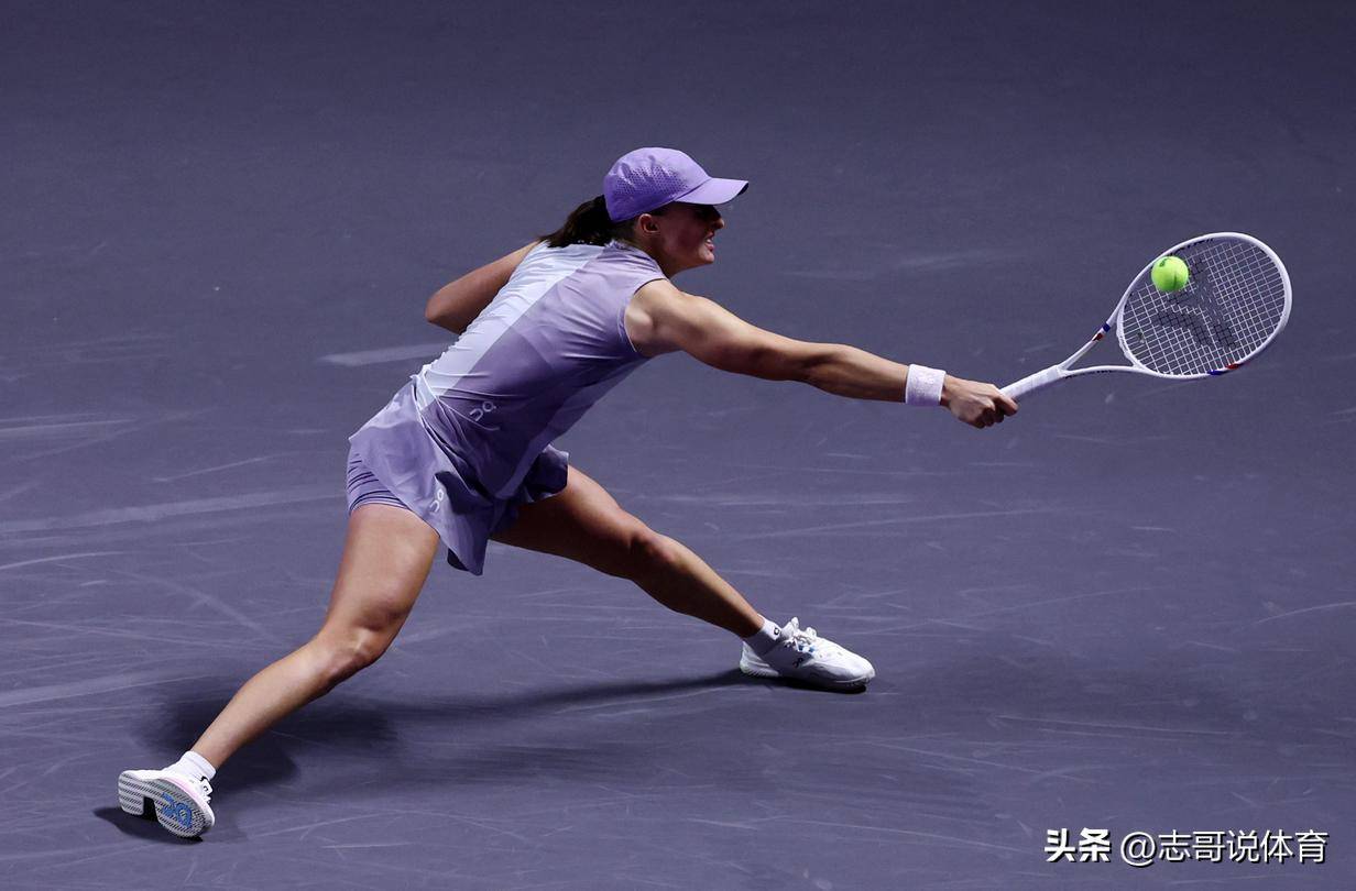 ATP总决赛逆转温网，鲁德统治全场