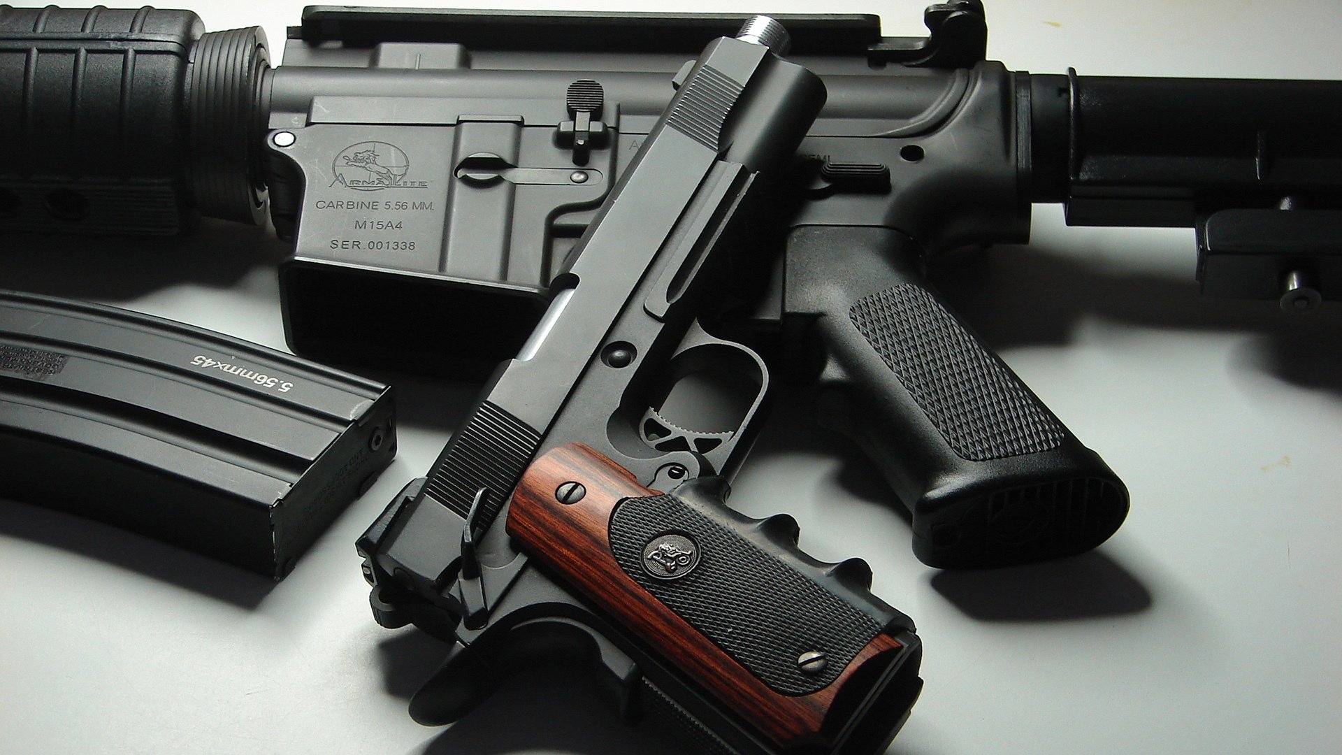 伊布，那枚划破夜空的燃烧引信