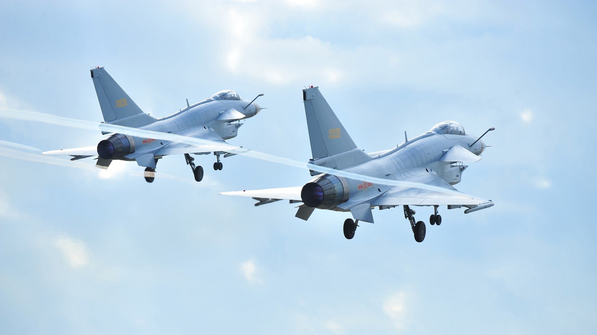 铁卫神兵！斯通斯绝境救主，勒沃库森惊涛骇浪中淘汰苏格兰