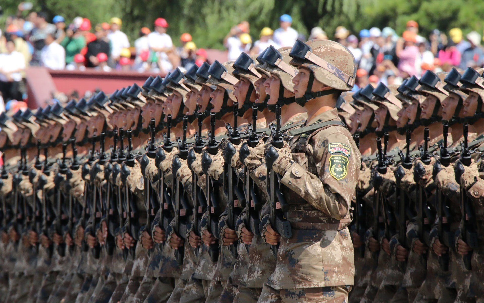 系统错乱!皮克接到马里斩落巴萨的警报,在篮球东决现场接管了比赛