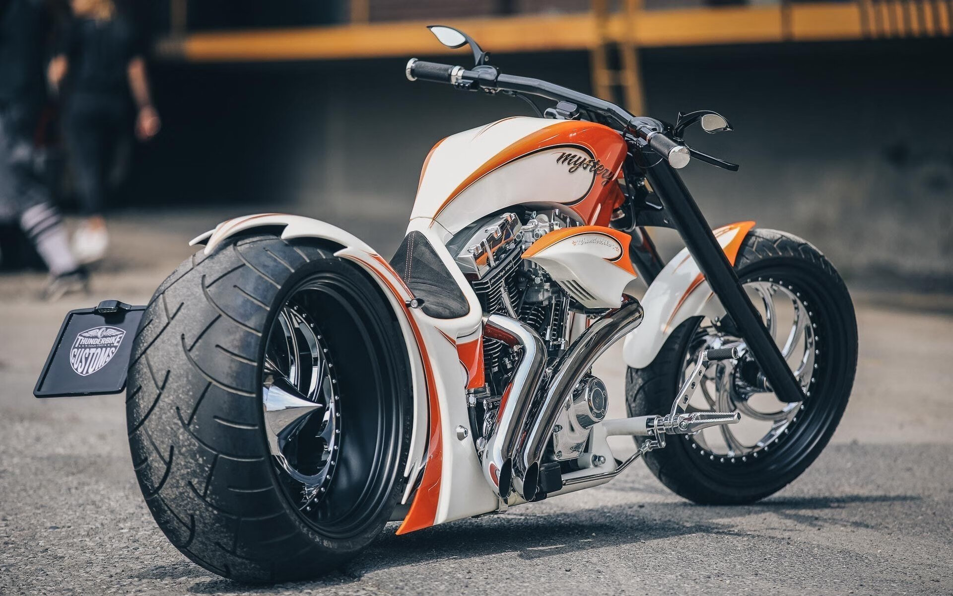 硬仗基因与战术大脑，足球世界的两场权力转移